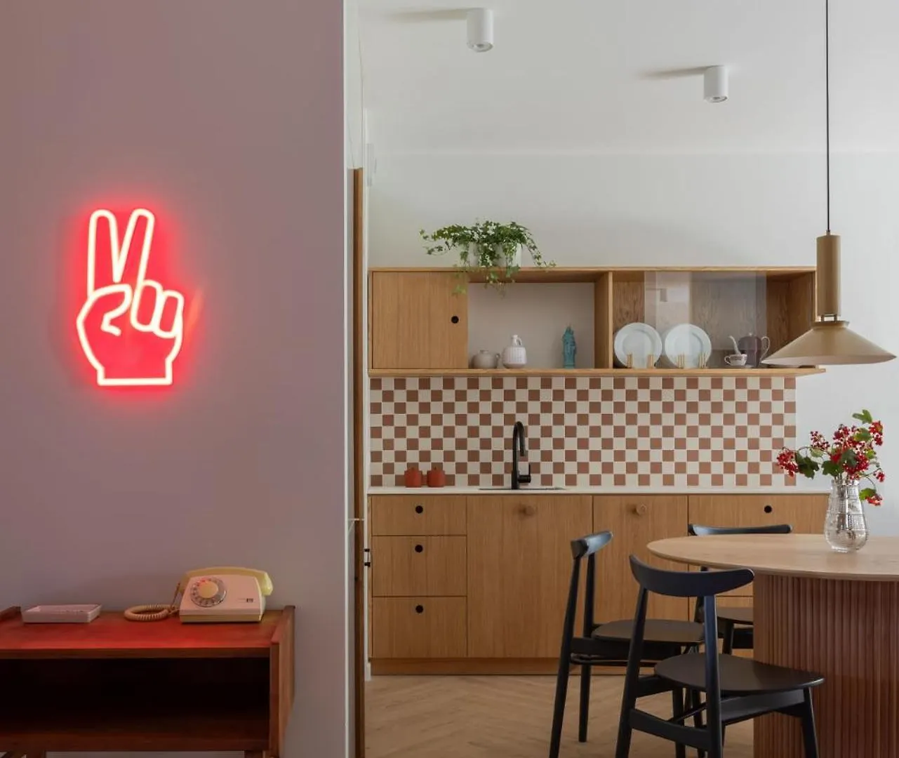 Solidarnosc Three Bedrooms & Garden Apartment Gdansk Poland